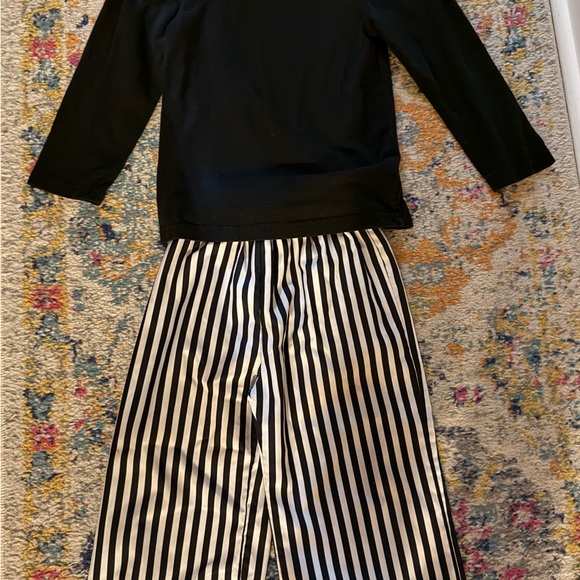 Girls 5T clothing bundle - Picture 6 of 9